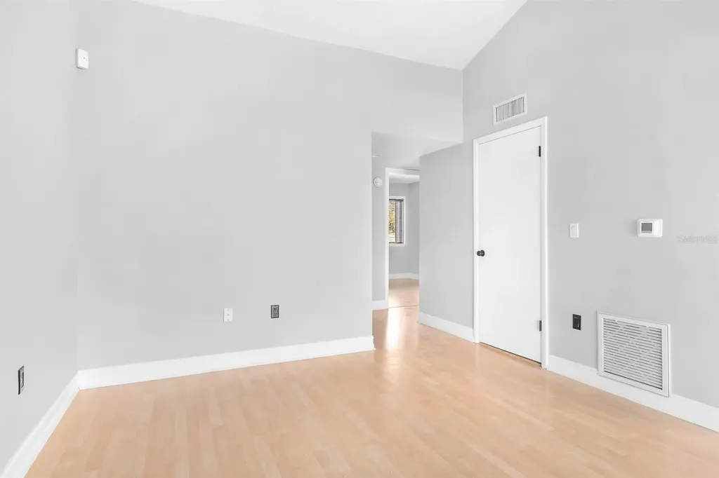 5741 Peregrine Avenue Orlando FL 32819