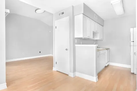 5741 Peregrine Avenue Orlando FL 32819