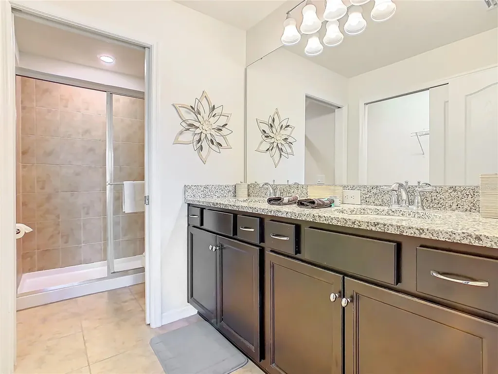 4594 Terrasonesta Drive Davenport FL 33837
