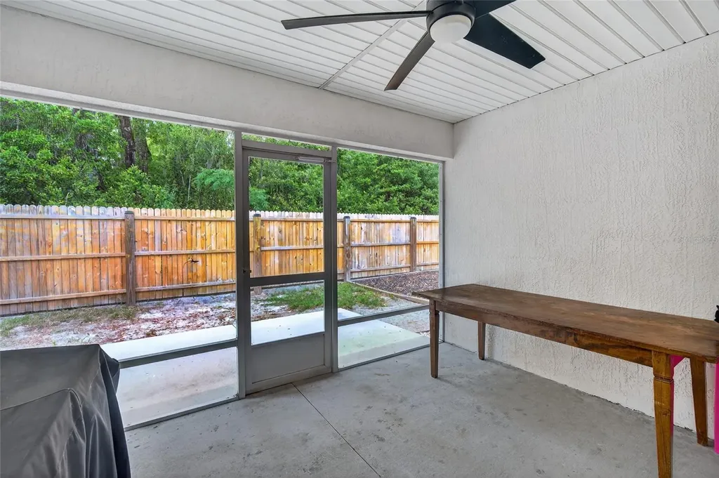 115 N Saint Clair Street Wildwood FL 34785