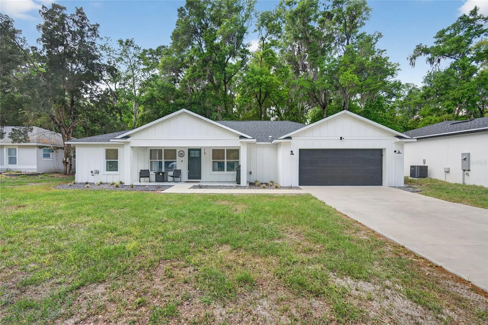 115 N Saint Clair Street Wildwood FL 34785