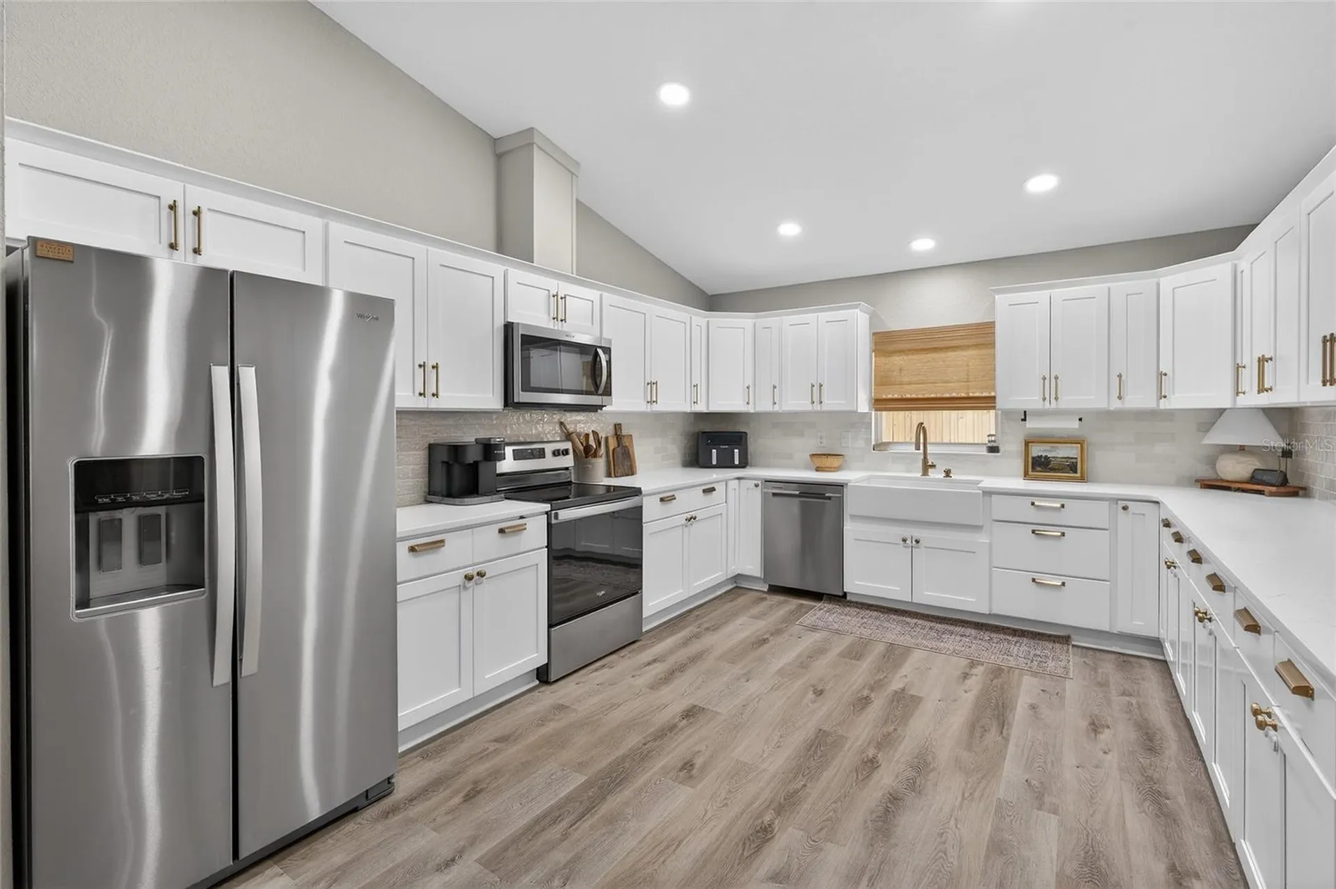 115 N Saint Clair Street Wildwood FL 34785