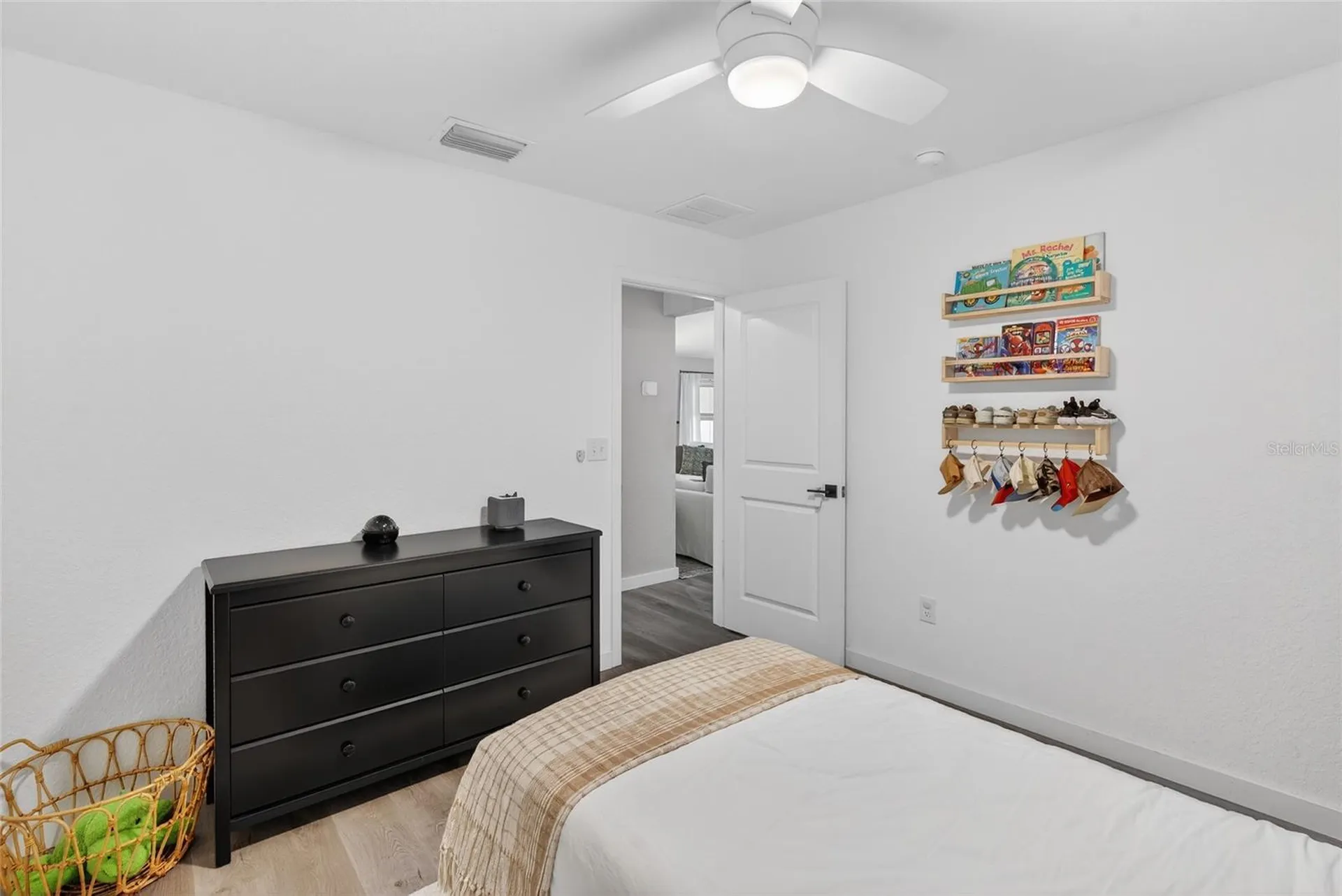115 N Saint Clair Street Wildwood FL 34785