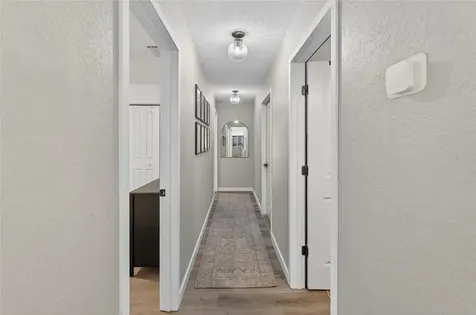 115 N Saint Clair Street Wildwood FL 34785