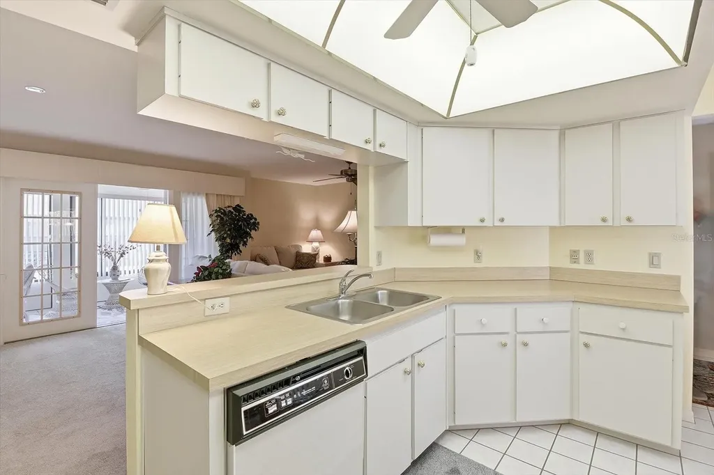 6022 W Dorset Drive Crystal River FL 34429