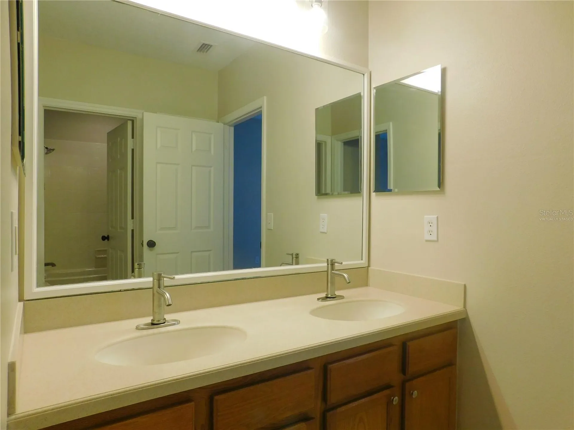 12902 Cattail Shore Lane Riverview FL 33579