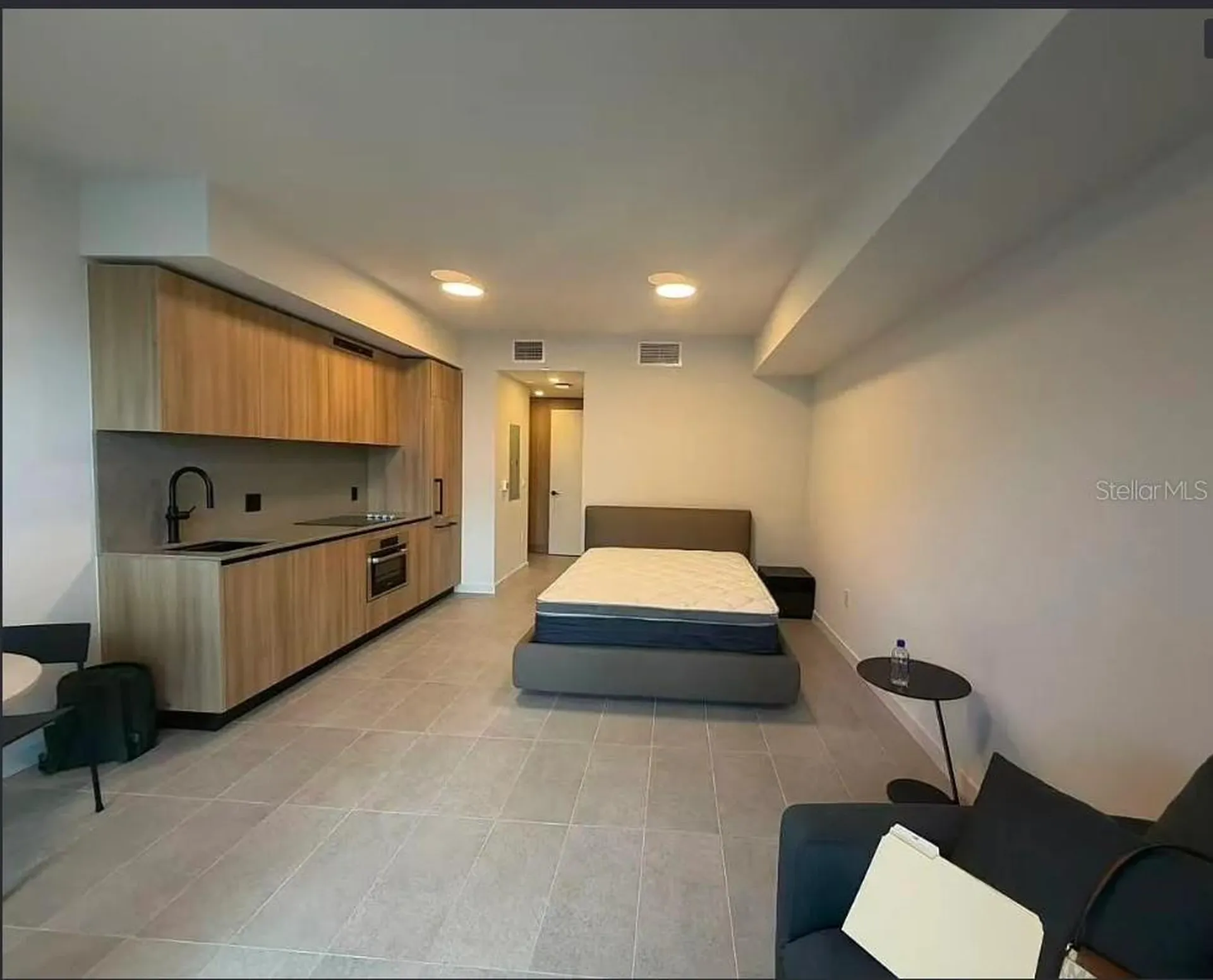 121 NE 5th Street Miami FL 33132