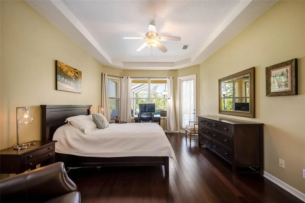956 Scherer Way Osprey FL 34229