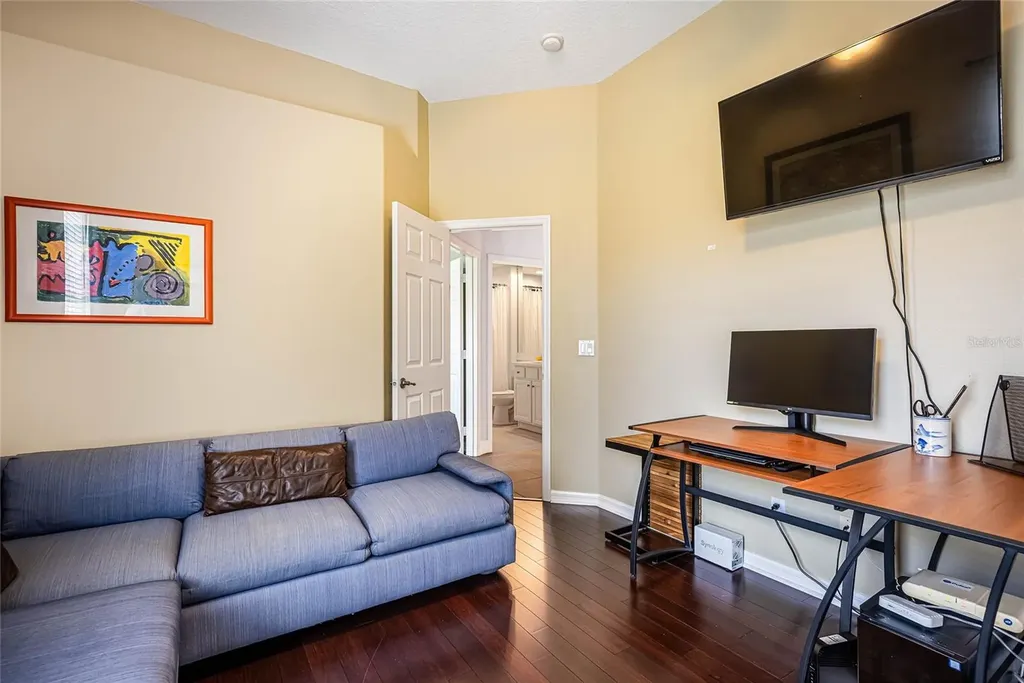 956 Scherer Way Osprey FL 34229