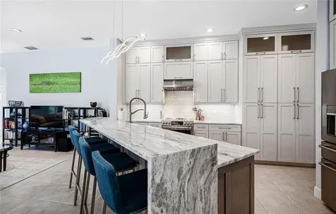 956 Scherer Way Osprey FL 34229