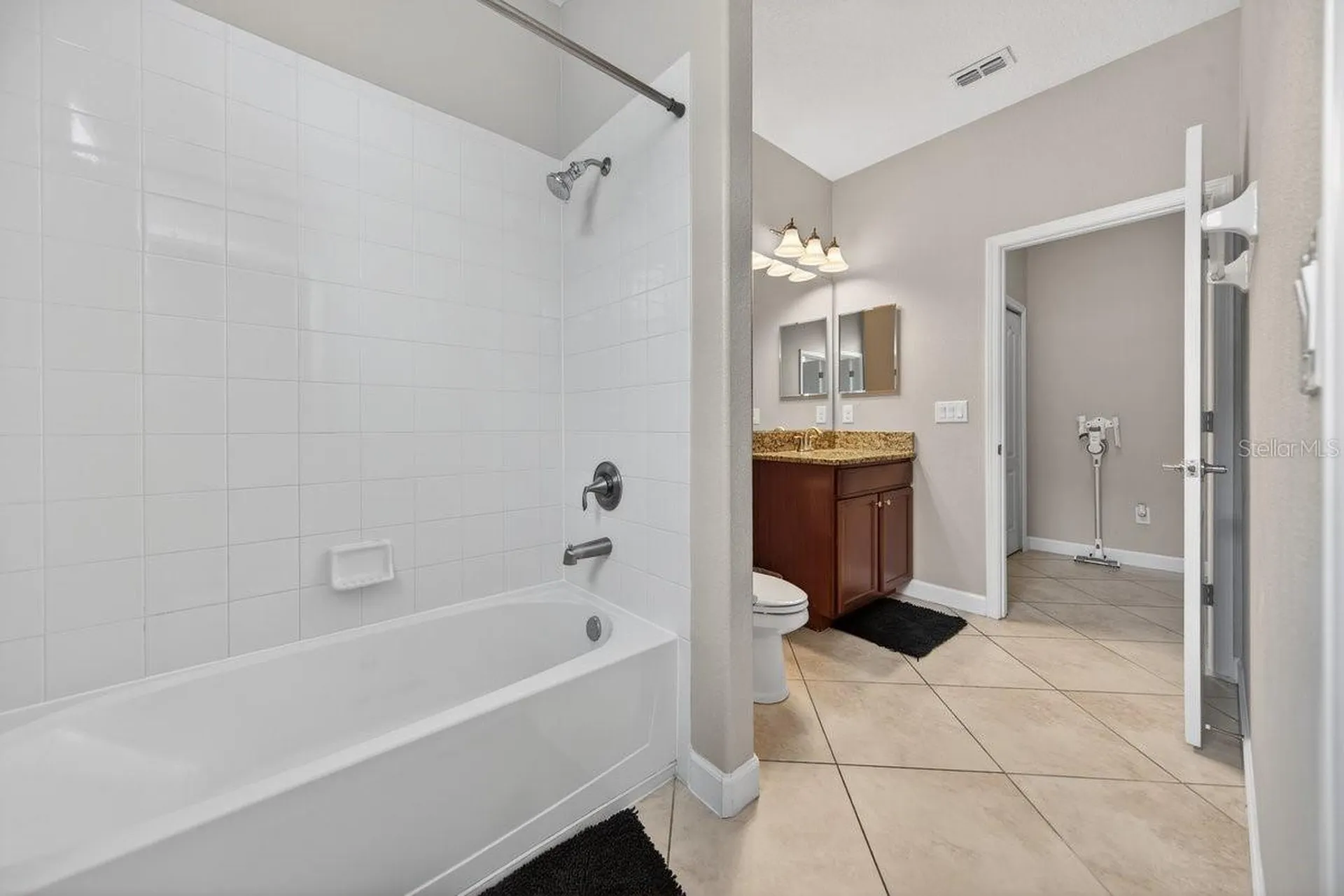 2854 Youngford Street Orlando FL 32824