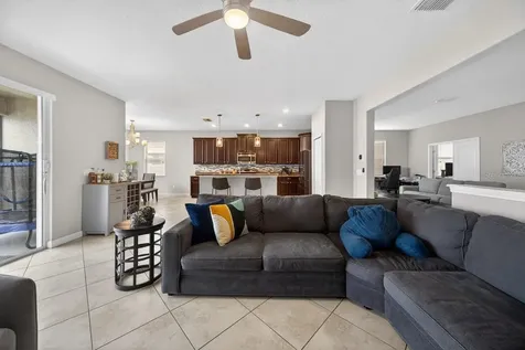 2854 Youngford Street Orlando FL 32824