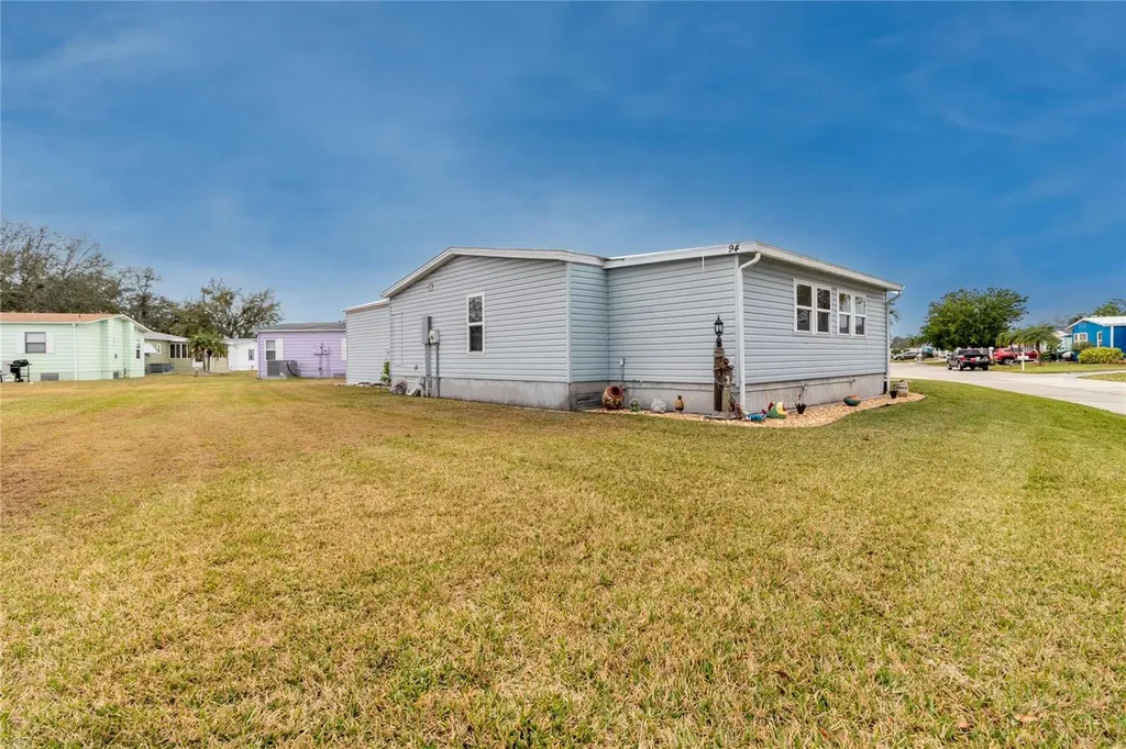 94 Meadow Circle Ellenton FL 34222