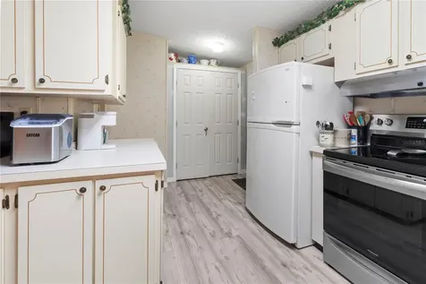 94 Meadow Circle Ellenton FL 34222