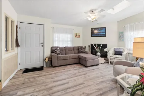 94 Meadow Circle Ellenton FL 34222