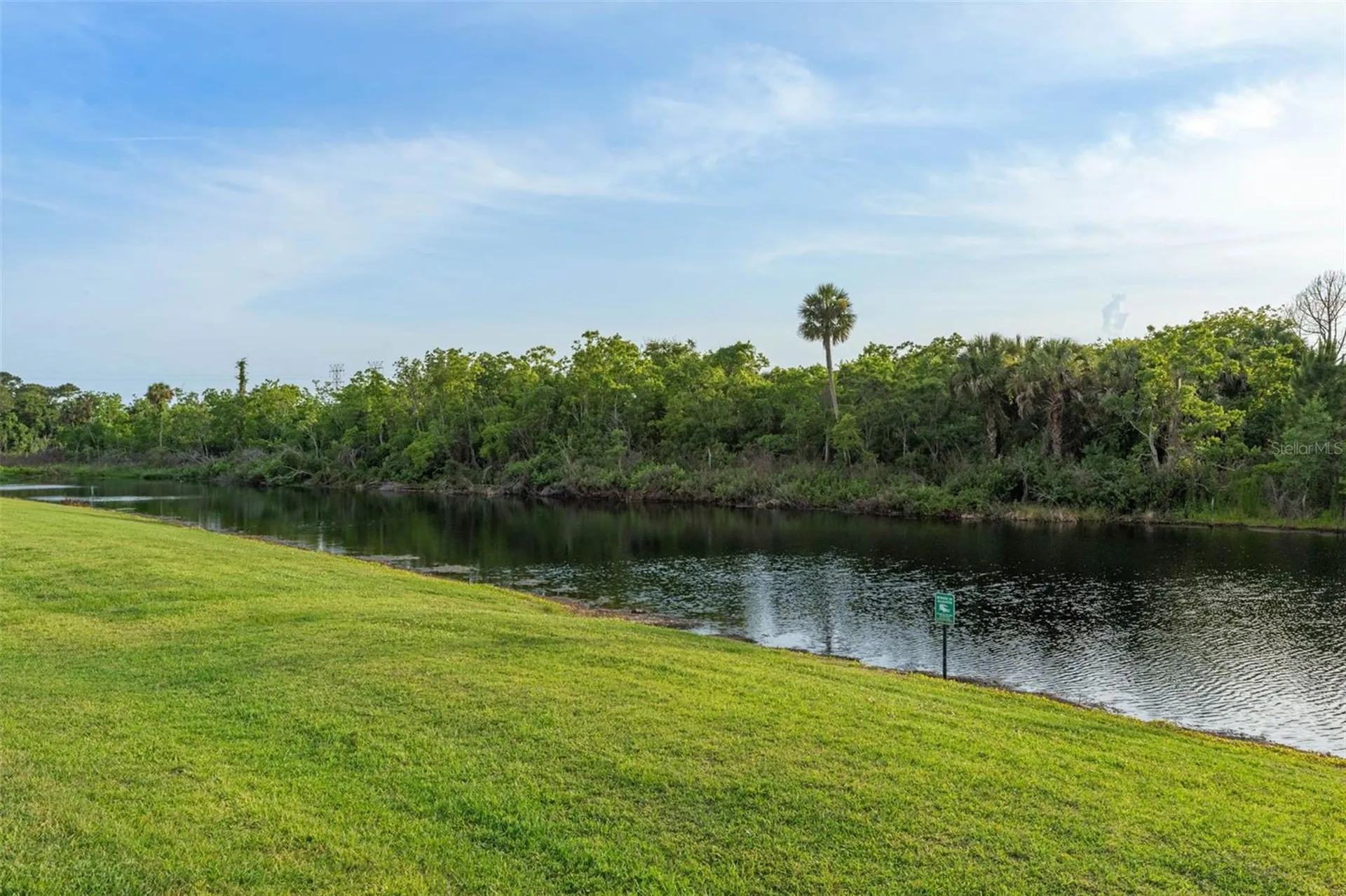 541 Belltower Deltona FL 32725