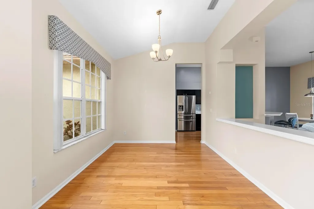 4302 River Close Boulevard Valrico FL 33596