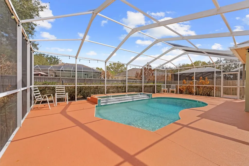 4302 River Close Boulevard Valrico FL 33596