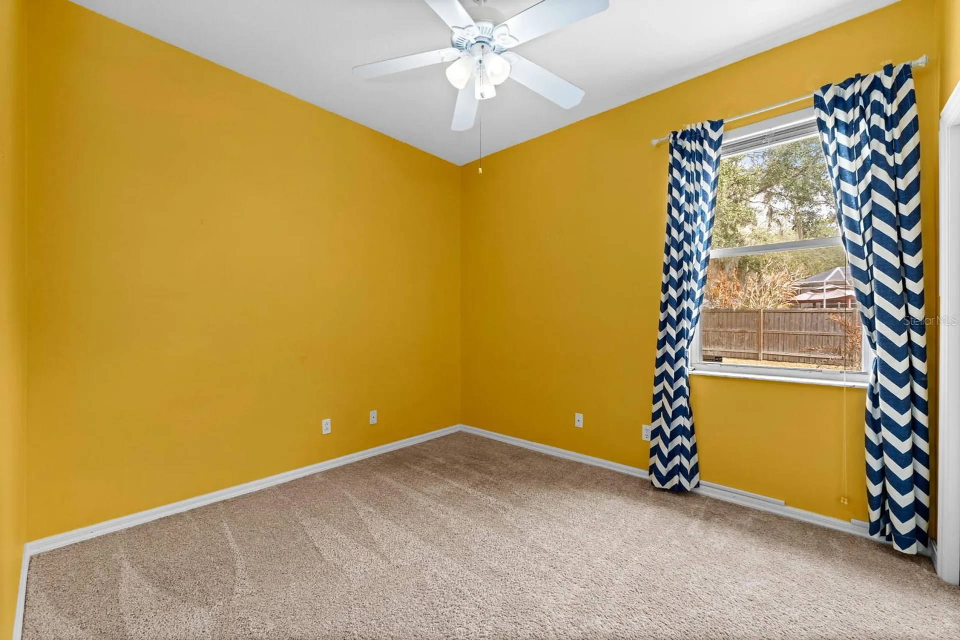 4302 River Close Boulevard Valrico FL 33596