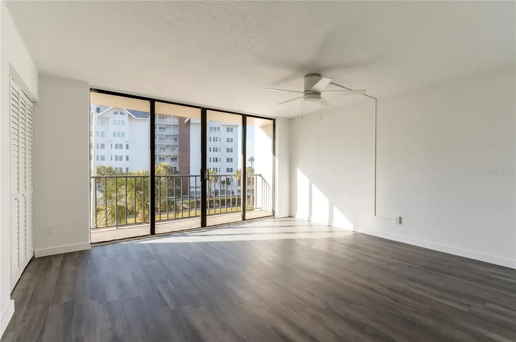 1591 Gulf Boulevard Clearwater Beach FL 33767