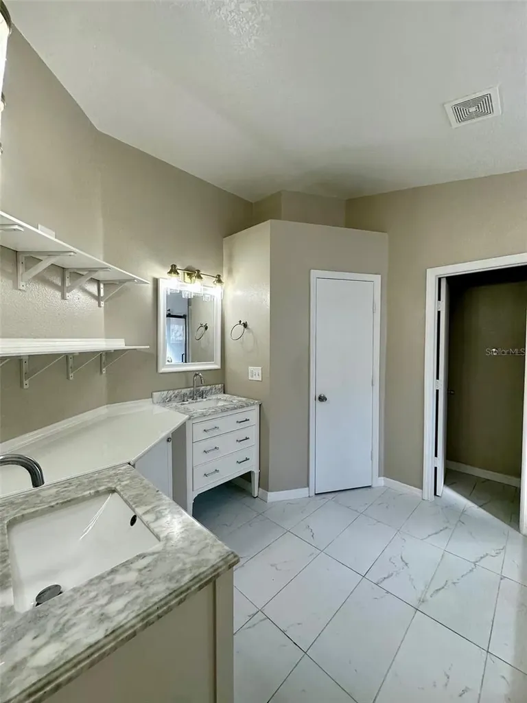 5541 Dark Star Loop Wesley Chapel FL 33544