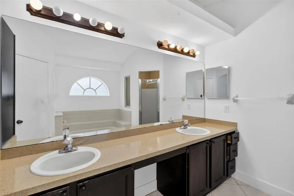 1624 Wood Violet Drive Orlando FL 32824