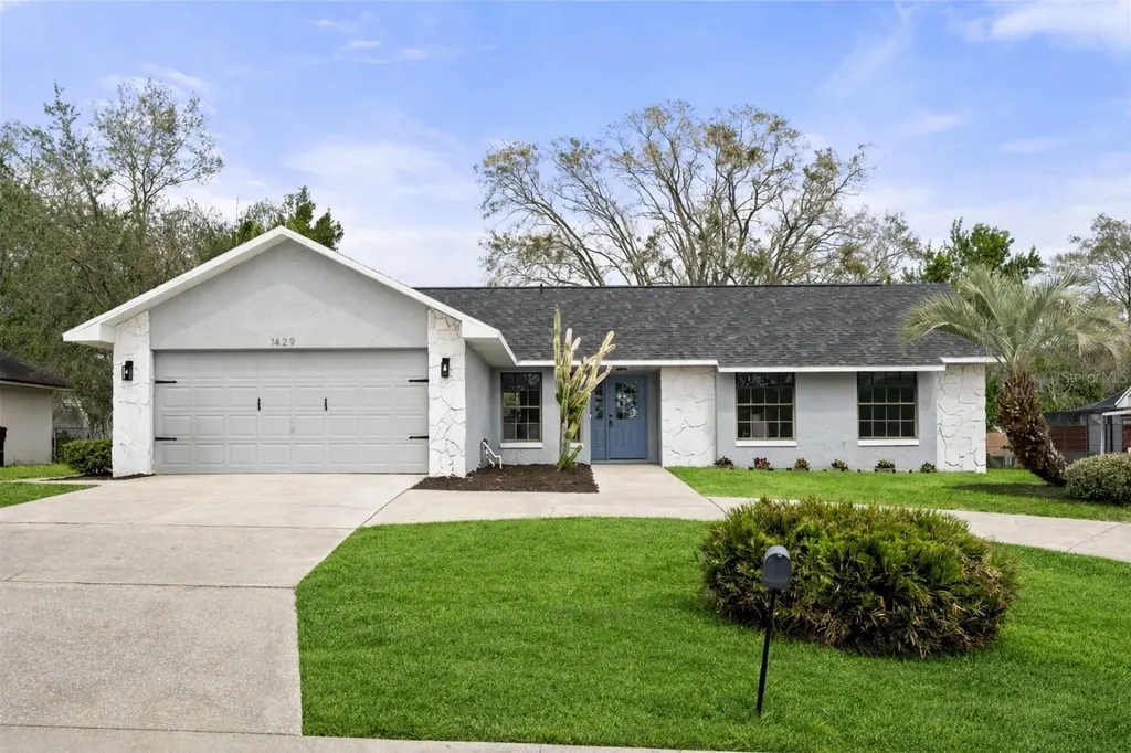 1429 Covington Court Lake Wales FL 33853