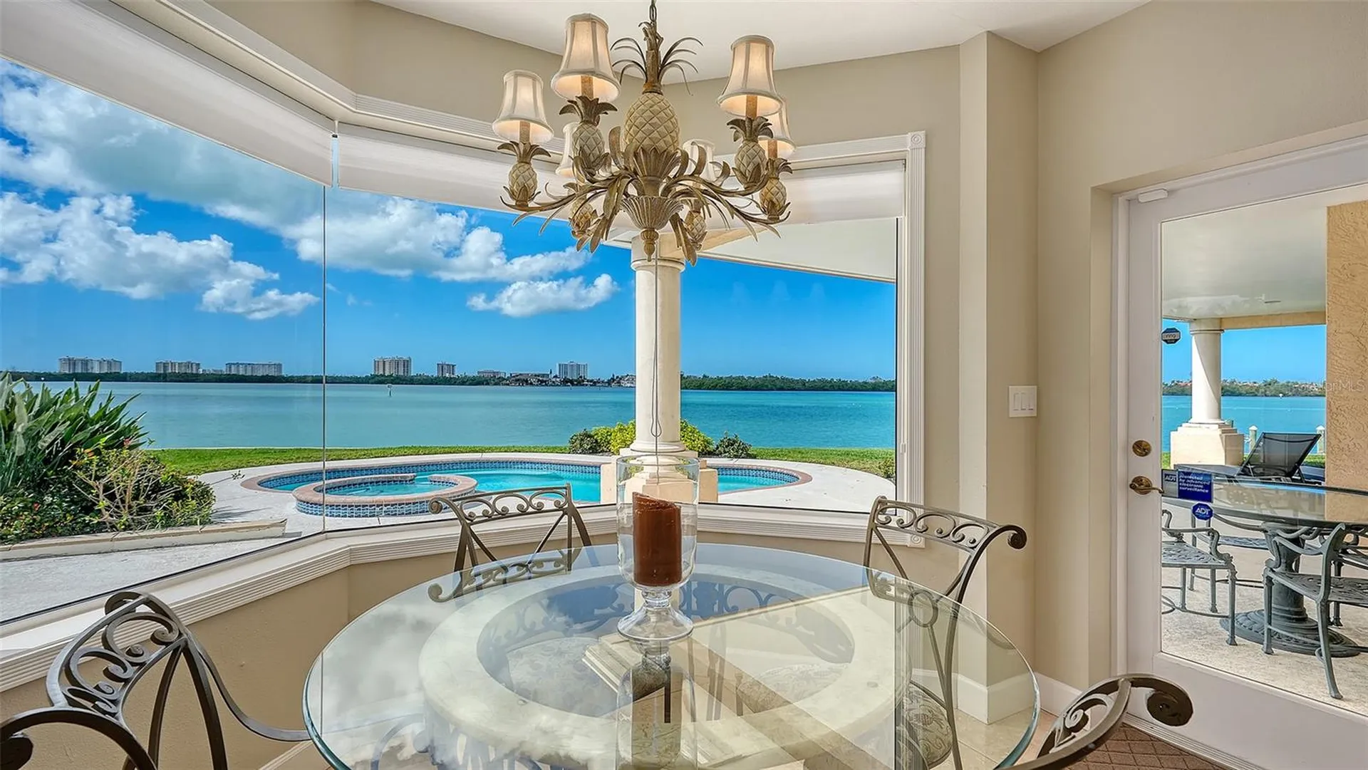 376 West Royal Flamingo Drive Sarasota FL 34236
