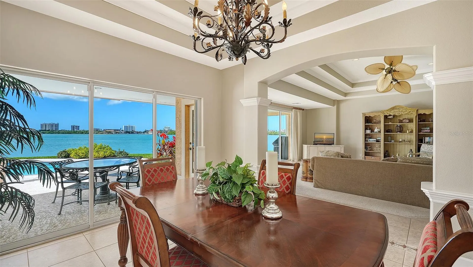 376 West Royal Flamingo Drive Sarasota FL 34236