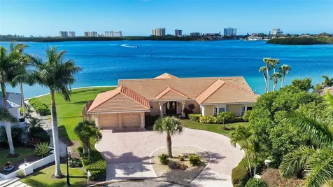 376 West Royal Flamingo Drive Sarasota FL 34236