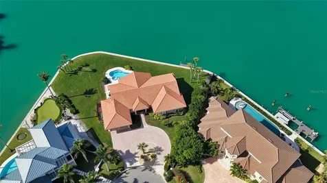 376 West Royal Flamingo Drive Sarasota FL 34236