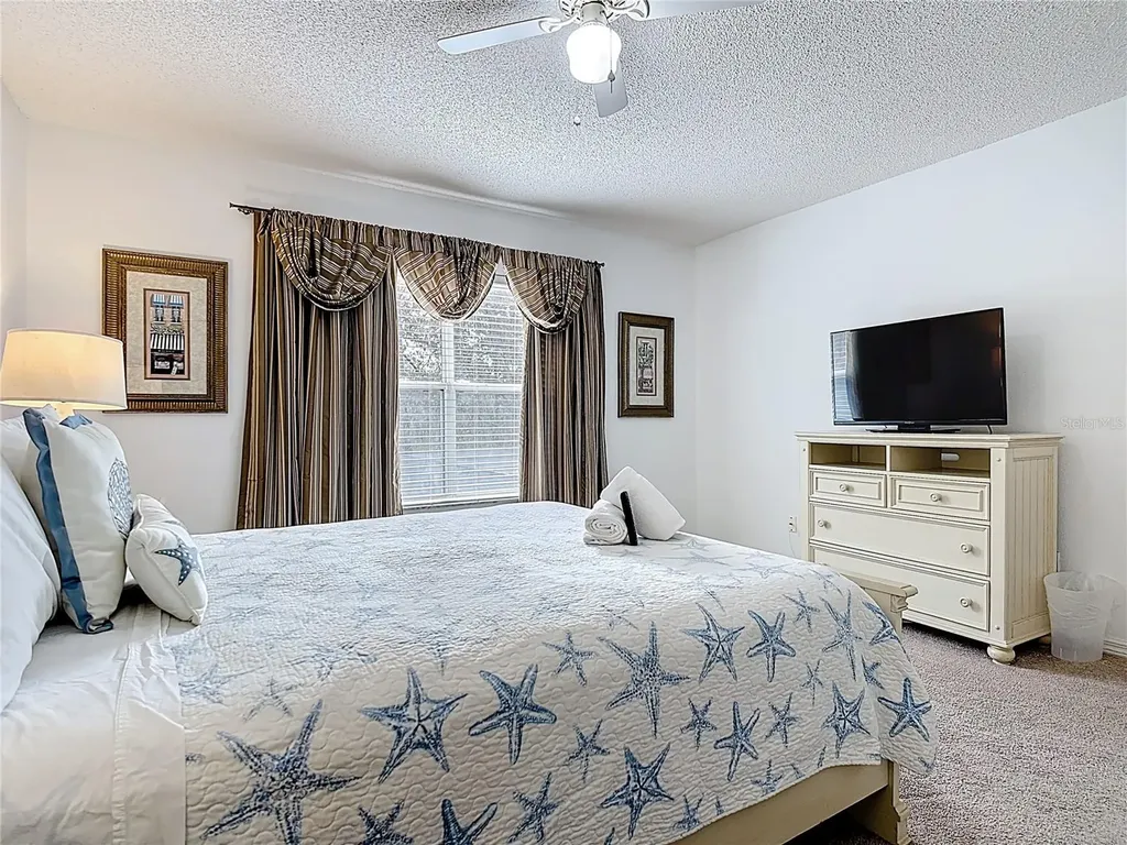 8458 Secret Key Cove Kissimmee FL 34747