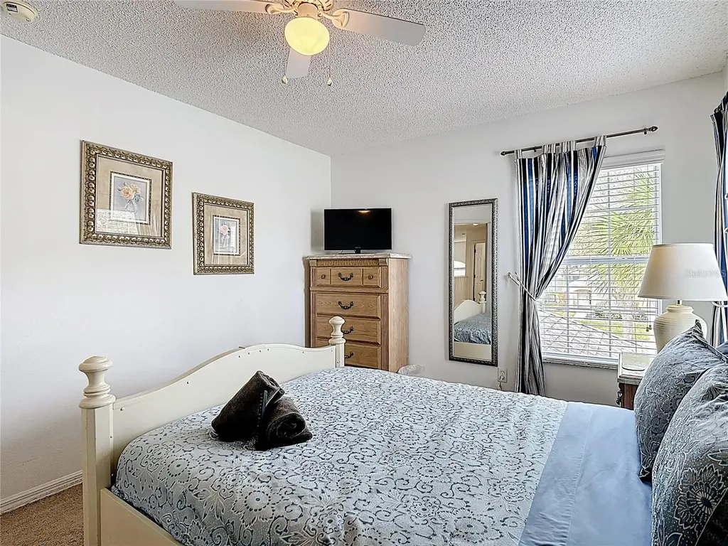 8458 Secret Key Cove Kissimmee FL 34747