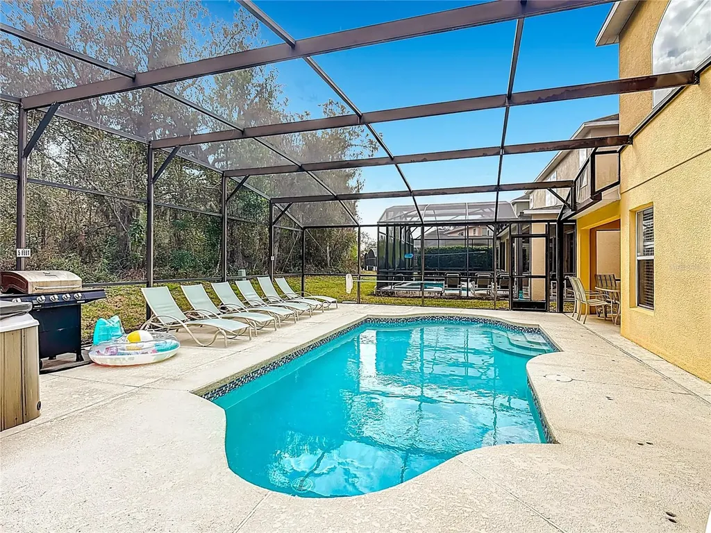 8458 Secret Key Cove Kissimmee FL 34747