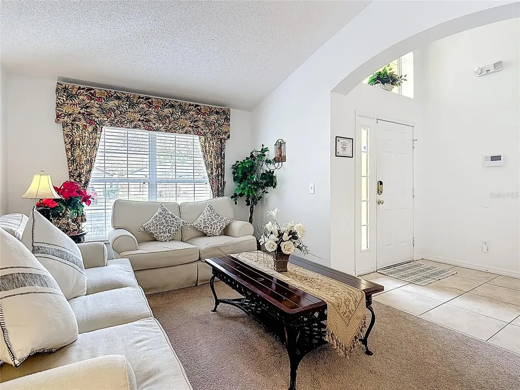 8458 Secret Key Cove Kissimmee FL 34747