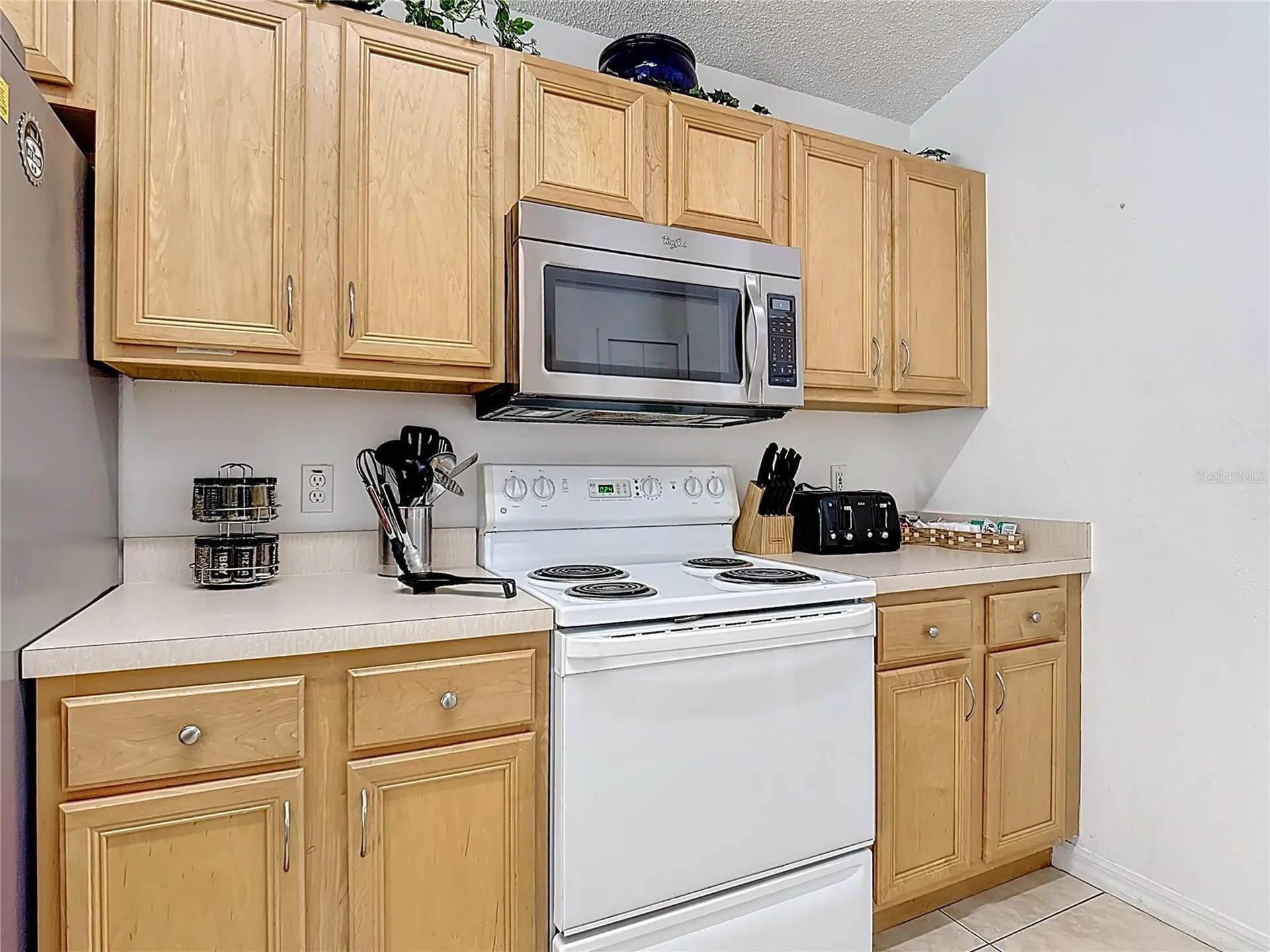 8458 Secret Key Cove Kissimmee FL 34747