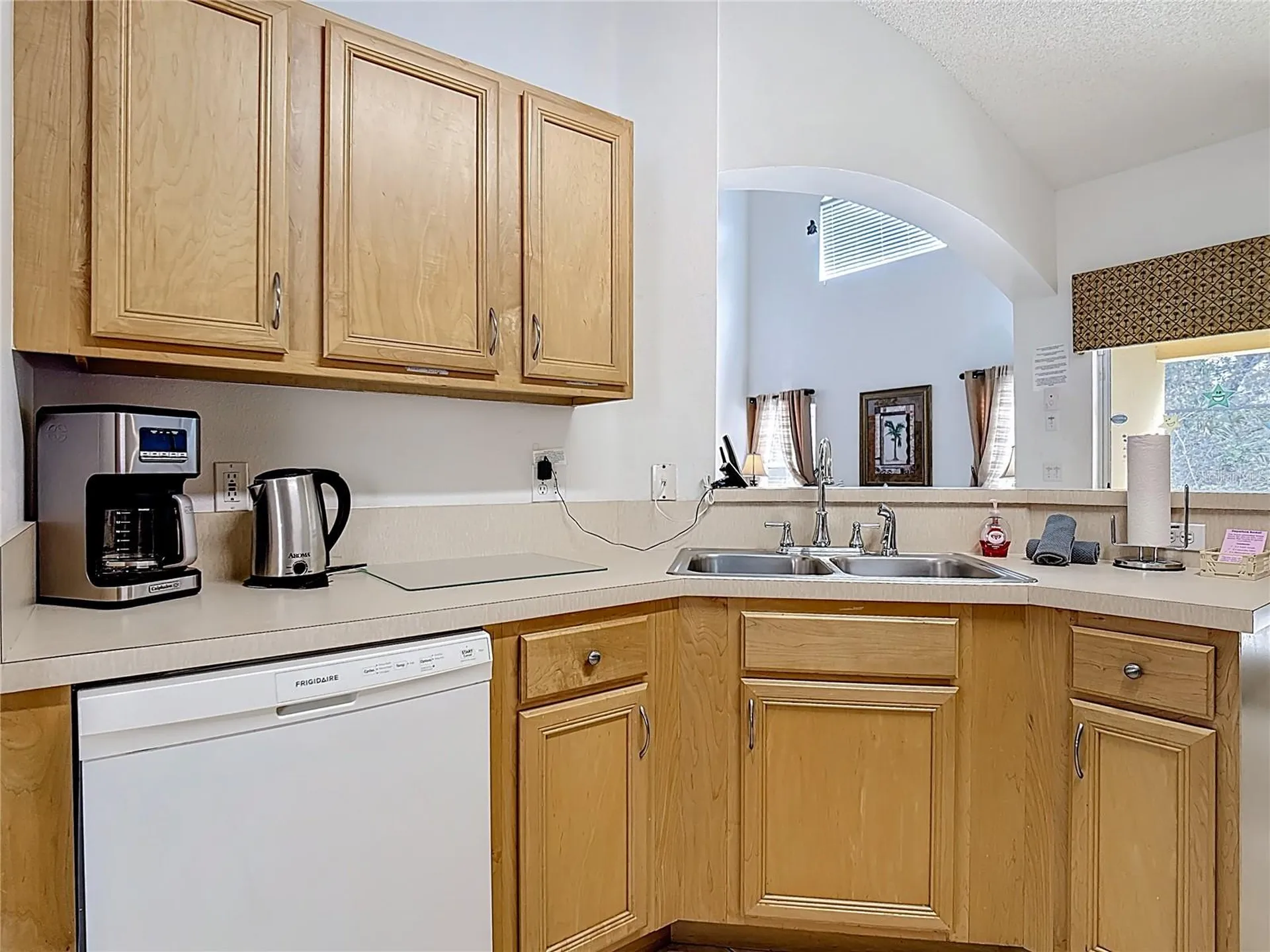 8458 Secret Key Cove Kissimmee FL 34747