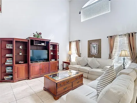 8458 Secret Key Cove Kissimmee FL 34747