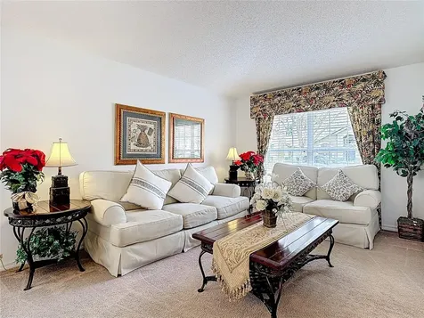 8458 Secret Key Cove Kissimmee FL 34747