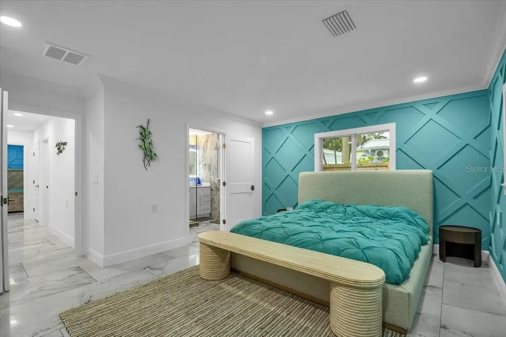 5624 Cape Leyte Drive Sarasota FL 34242