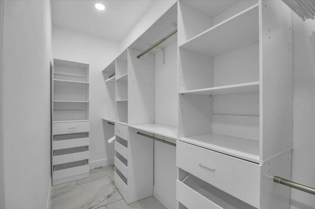 5624 Cape Leyte Drive Sarasota FL 34242