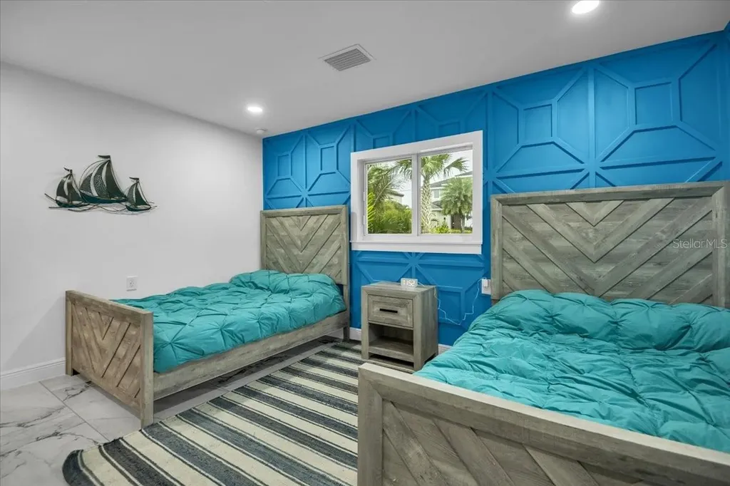 5624 Cape Leyte Drive Sarasota FL 34242