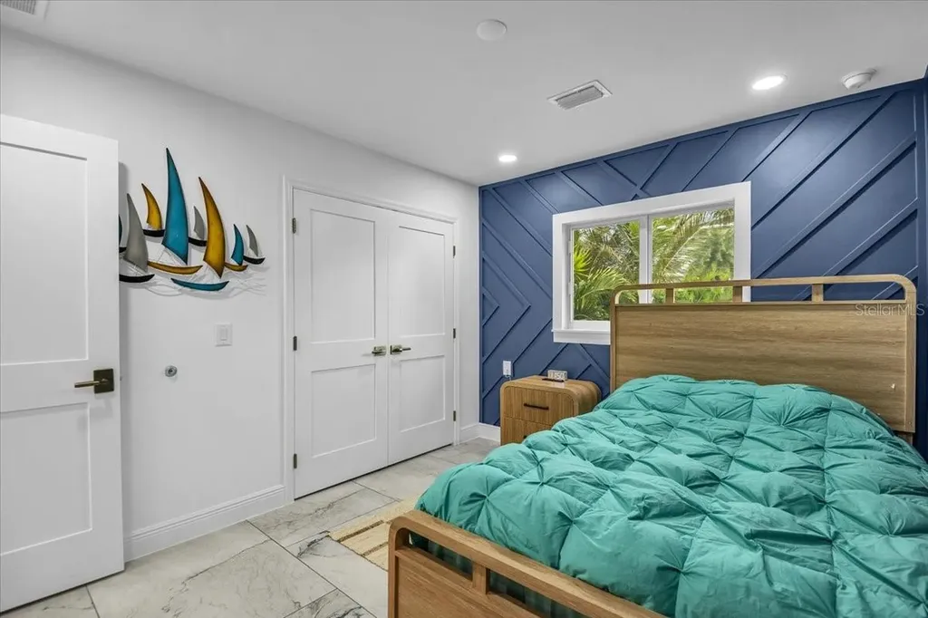 5624 Cape Leyte Drive Sarasota FL 34242