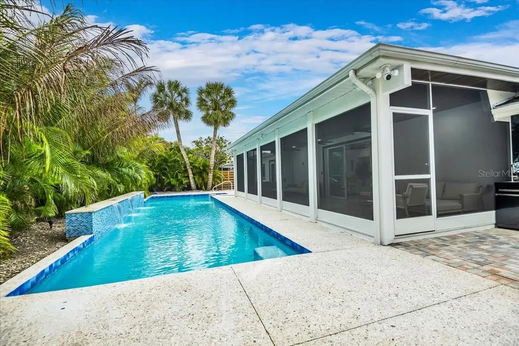 5624 Cape Leyte Drive Sarasota FL 34242