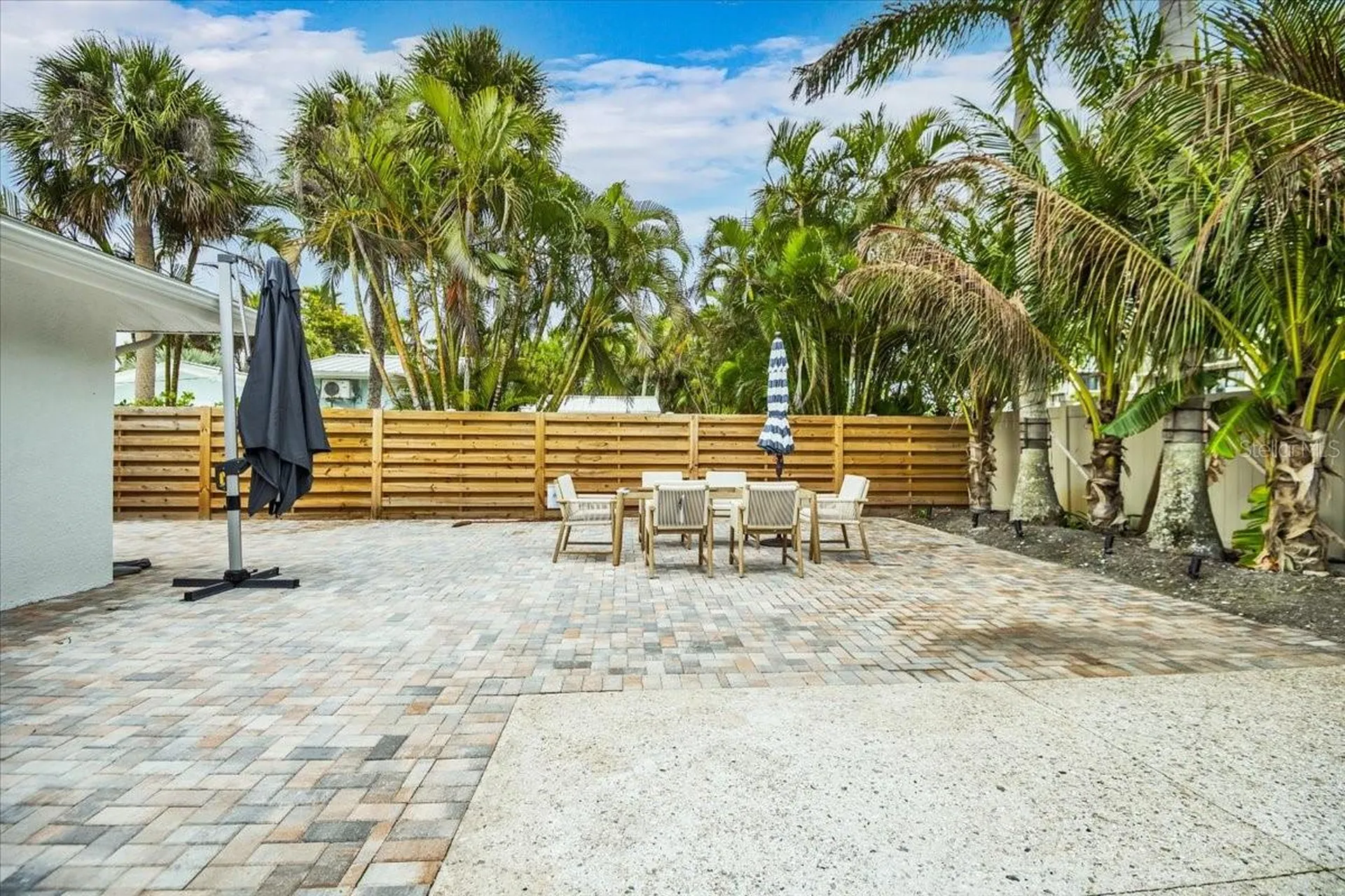 5624 Cape Leyte Drive Sarasota FL 34242
