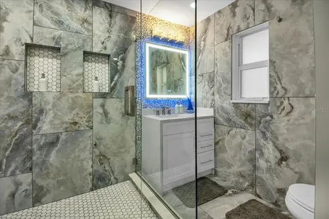 5624 Cape Leyte Drive Sarasota FL 34242
