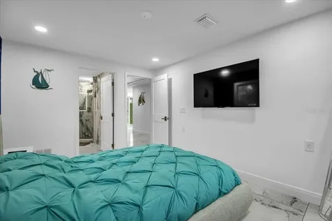 5624 Cape Leyte Drive Sarasota FL 34242