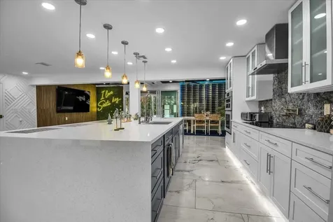 5624 Cape Leyte Drive Sarasota FL 34242