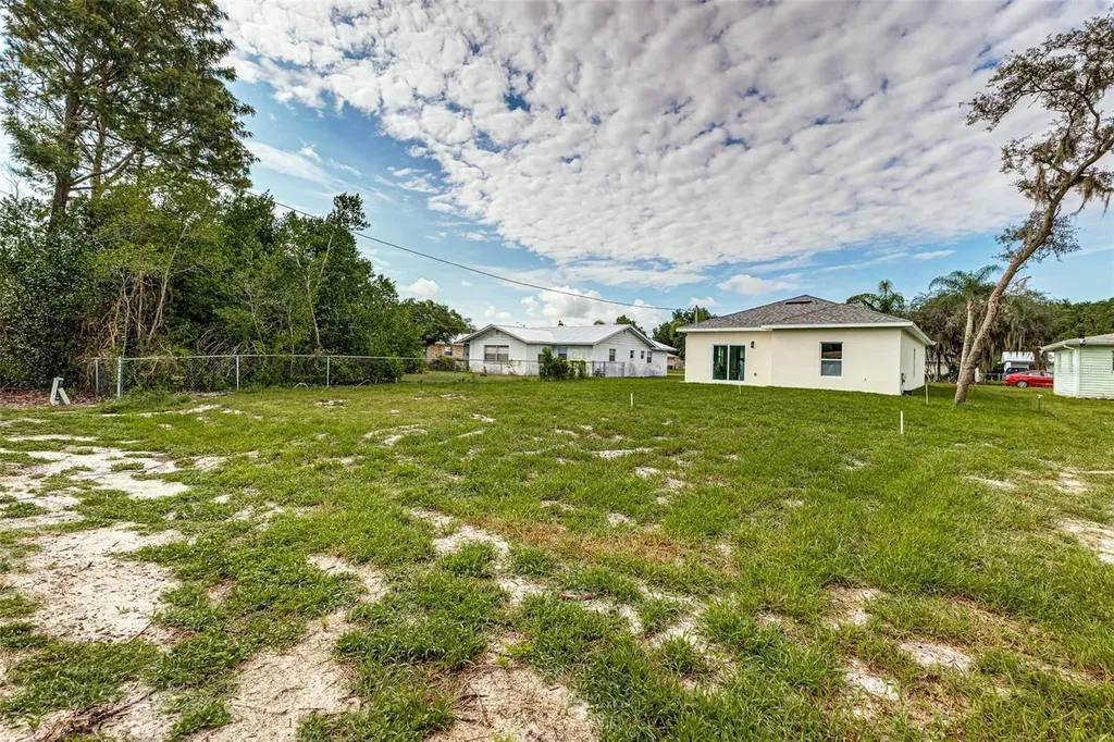 317 Quail Avenue Sebring FL 33870