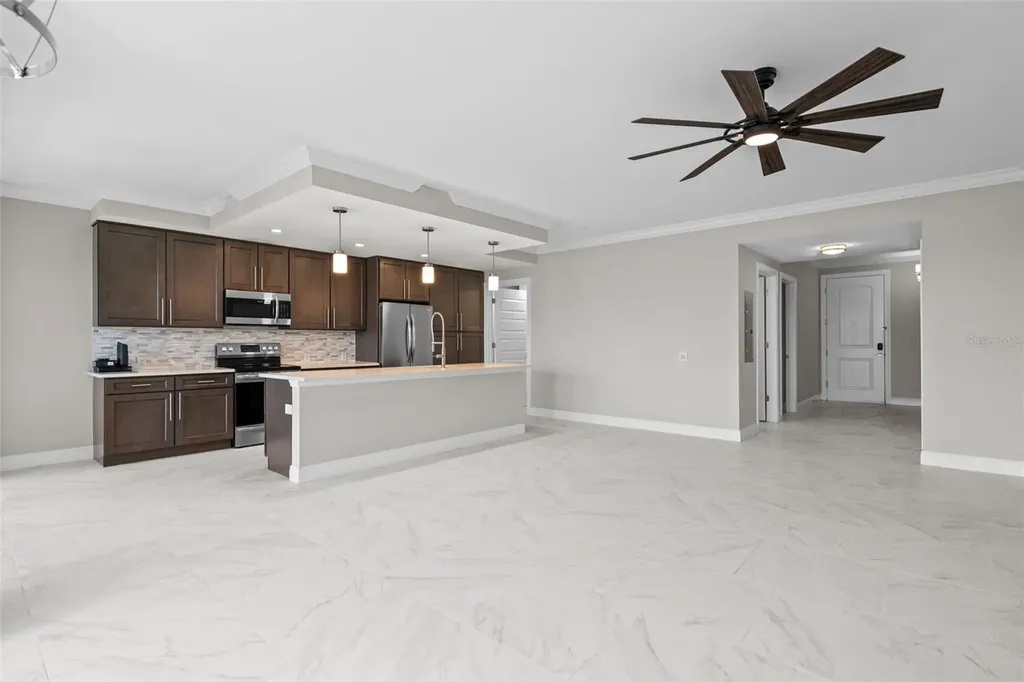 16300 County Road 455 Montverde FL 34756